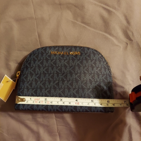 Michael kors jet set large travel pouch - Picture 8 of 10